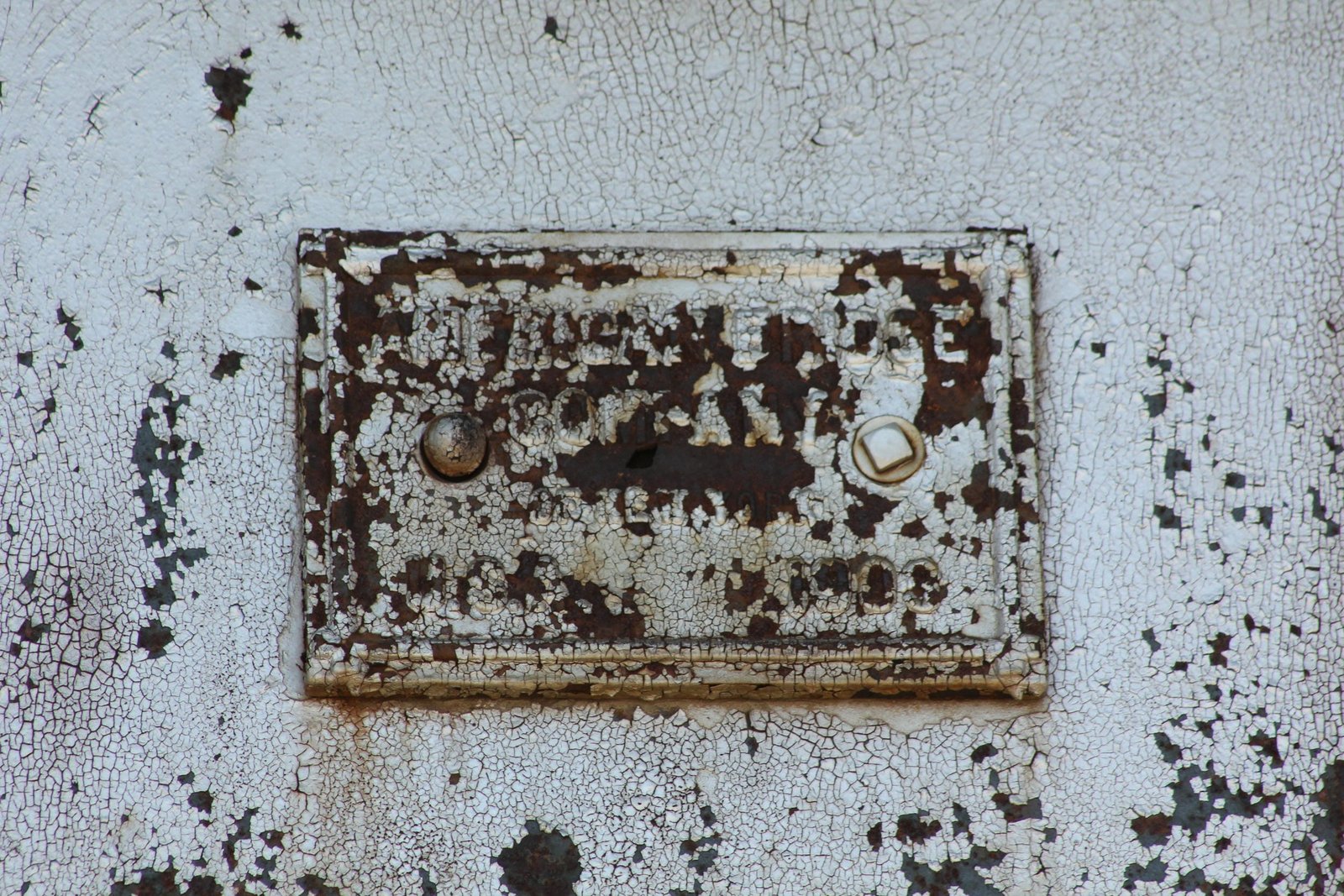 Plaque